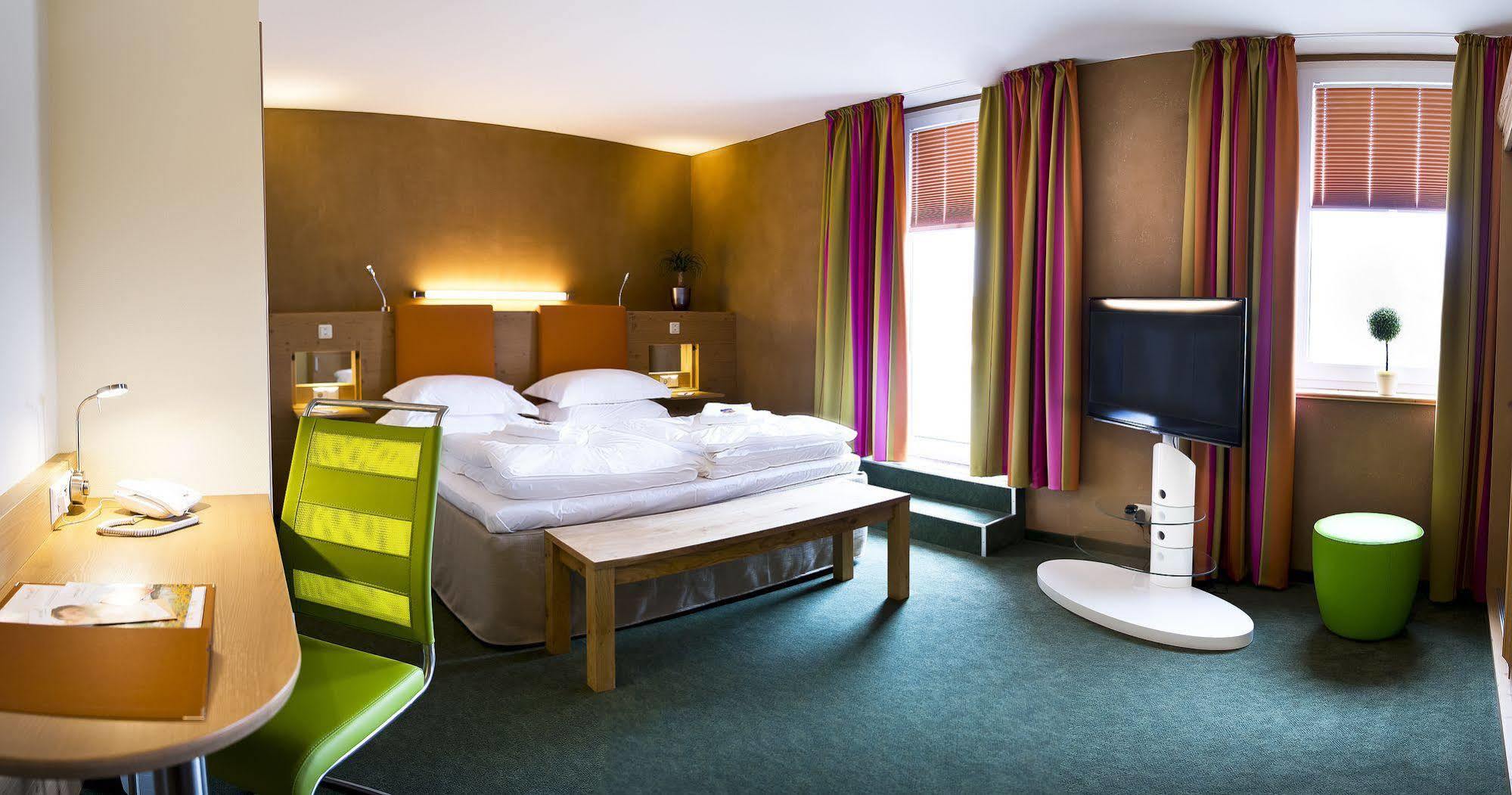 Sonn'Idyll Hotel & Saunalandschaft Rathenow Kültér fotó